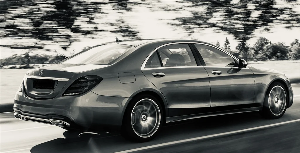 Long distance chauffeur Mercedes S-Class